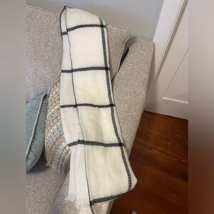 Grey and white scarf